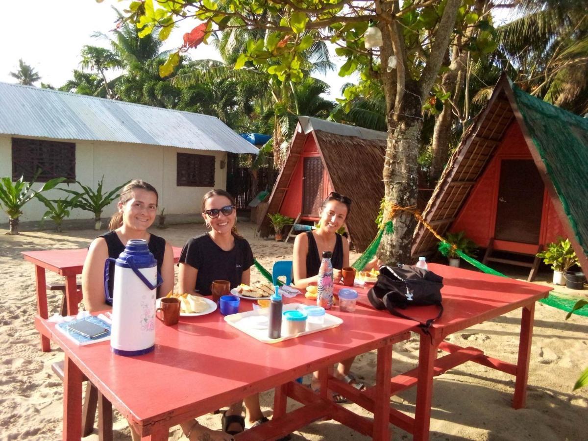 Hotel Shalom Camp El Nido Zewnętrze zdjęcie